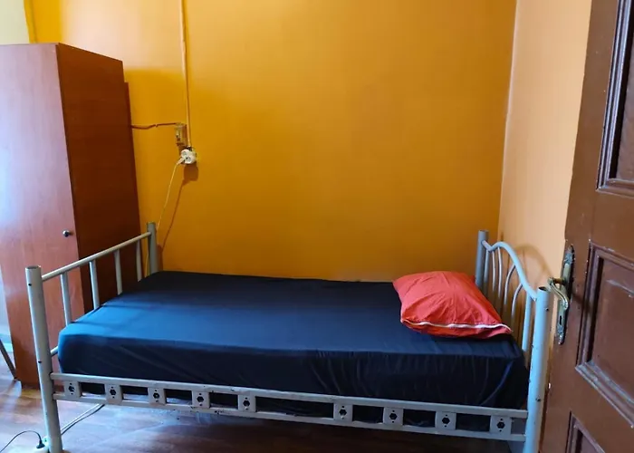 Men's In Fatih Hostal