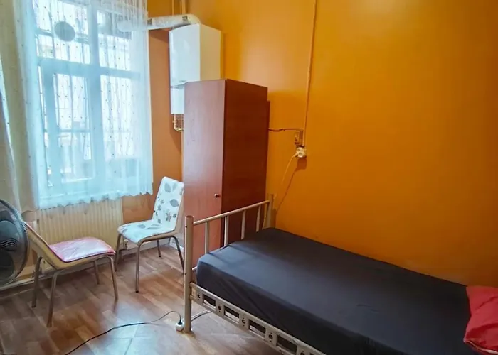 Men's In Fatih Hostal Estambul